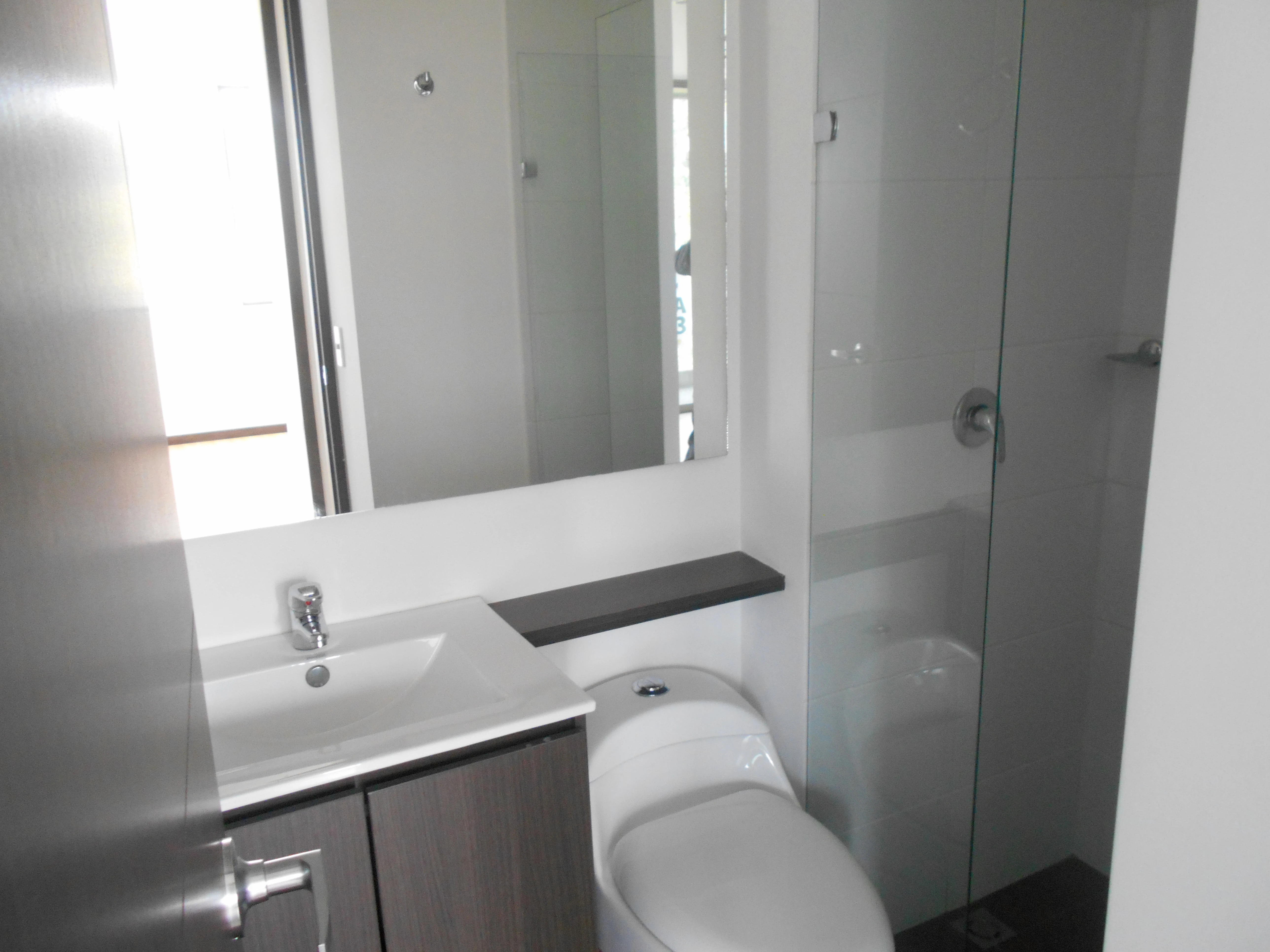 apartamento en arriendo sector superior padre marianito