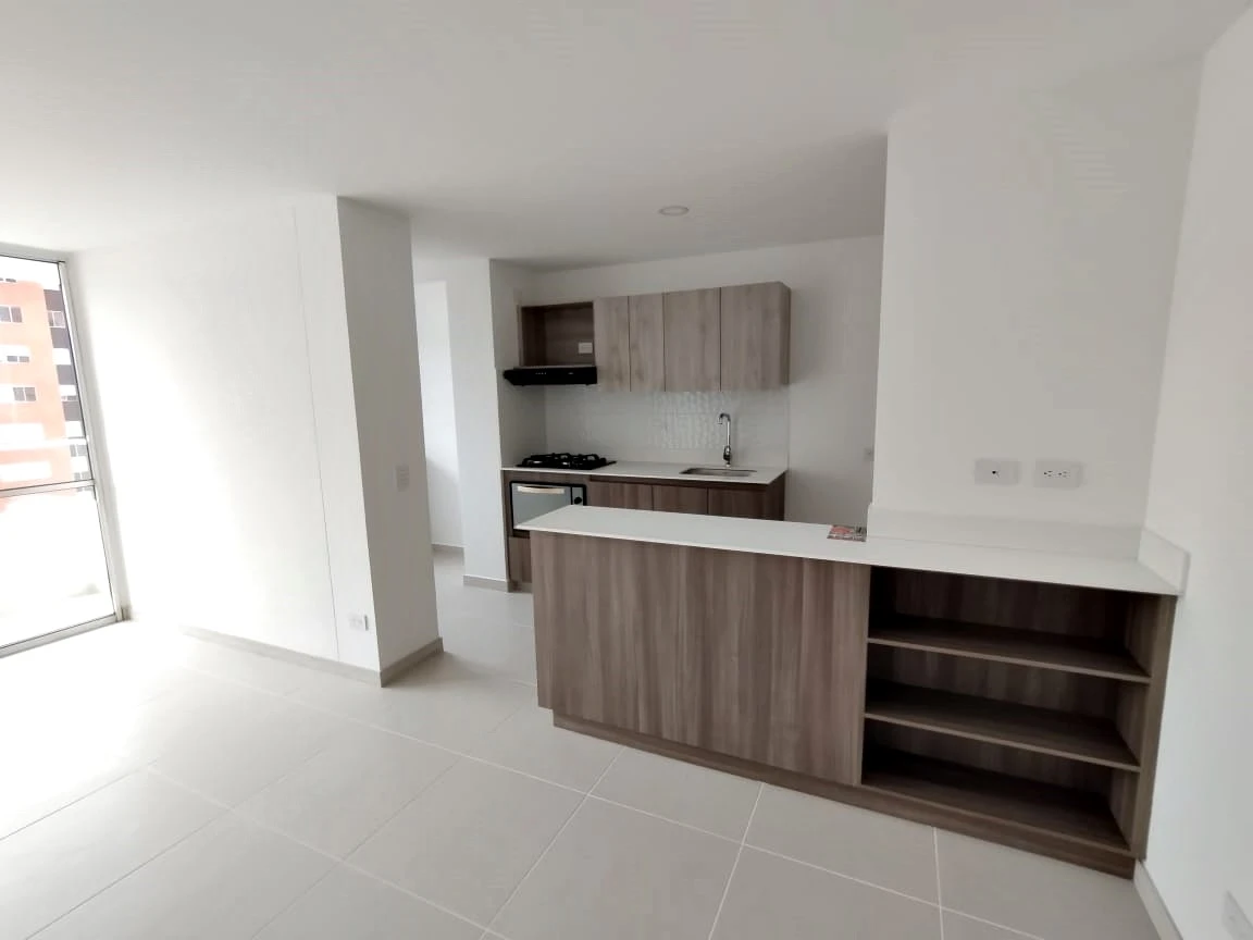 ARRIENDO APARTAMENTO EN EL POBLADO