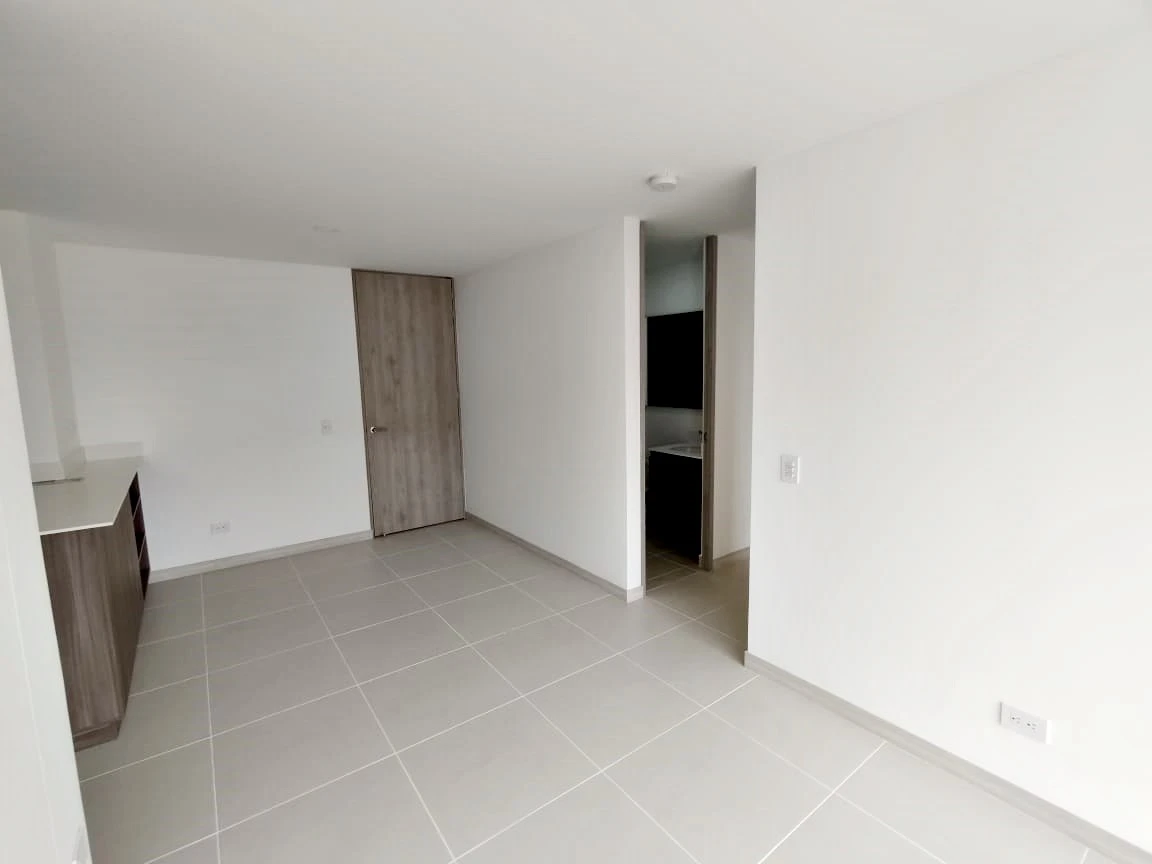 ARRIENDO APARTAMENTO EN EL POBLADO