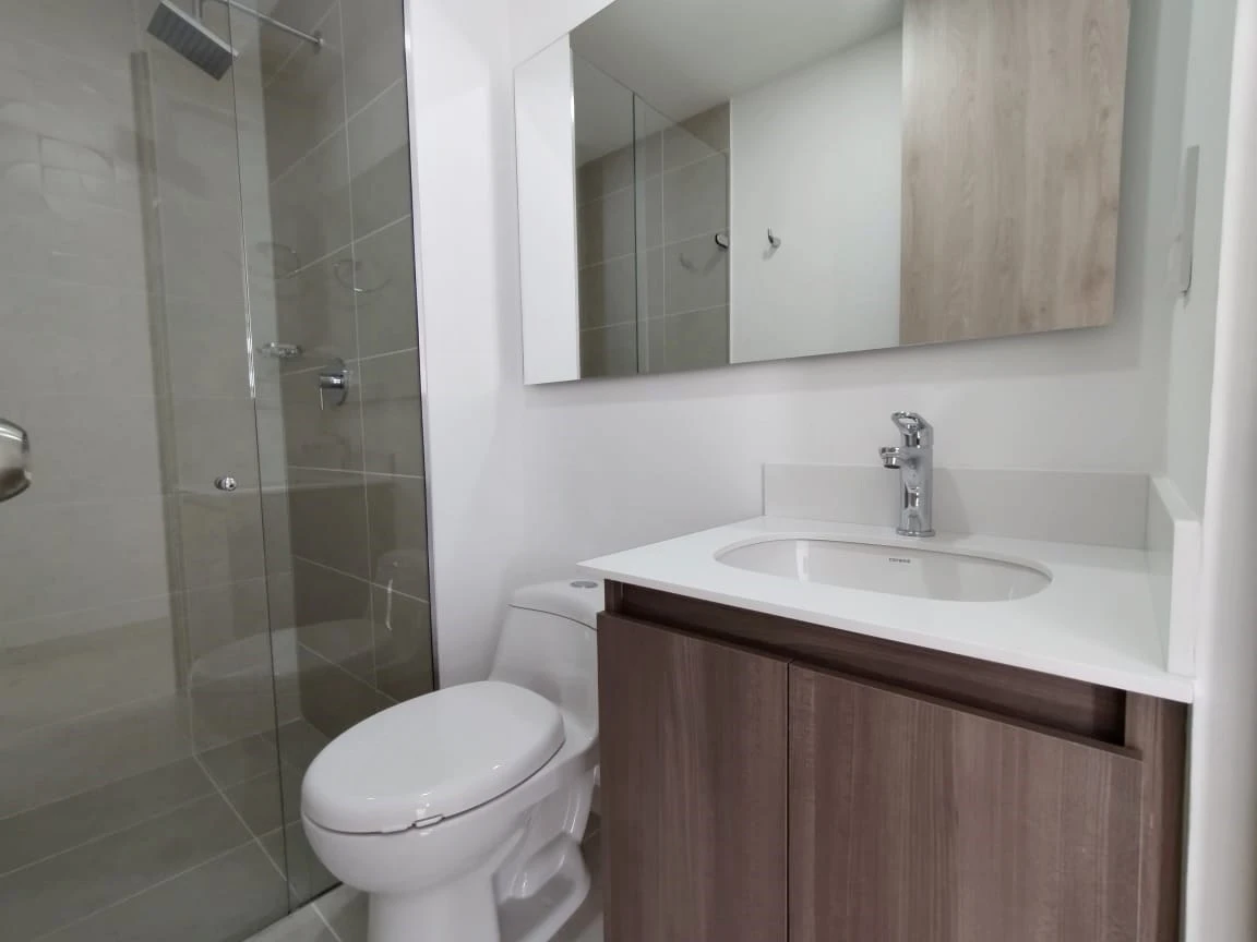 ARRIENDO APARTAMENTO EN EL POBLADO