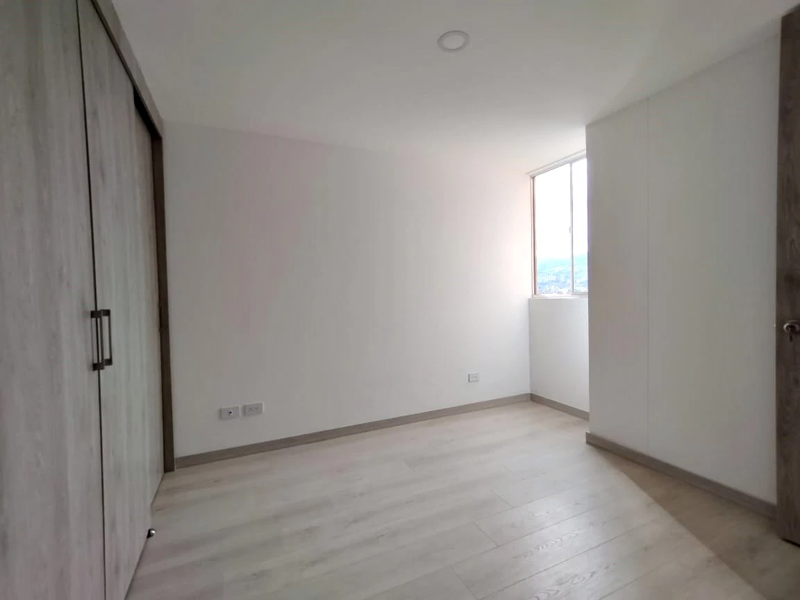 ARRIENDO APARTAMENTO EN EL POBLADO