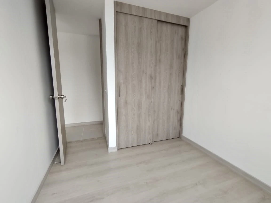 ARRIENDO APARTAMENTO EN EL POBLADO