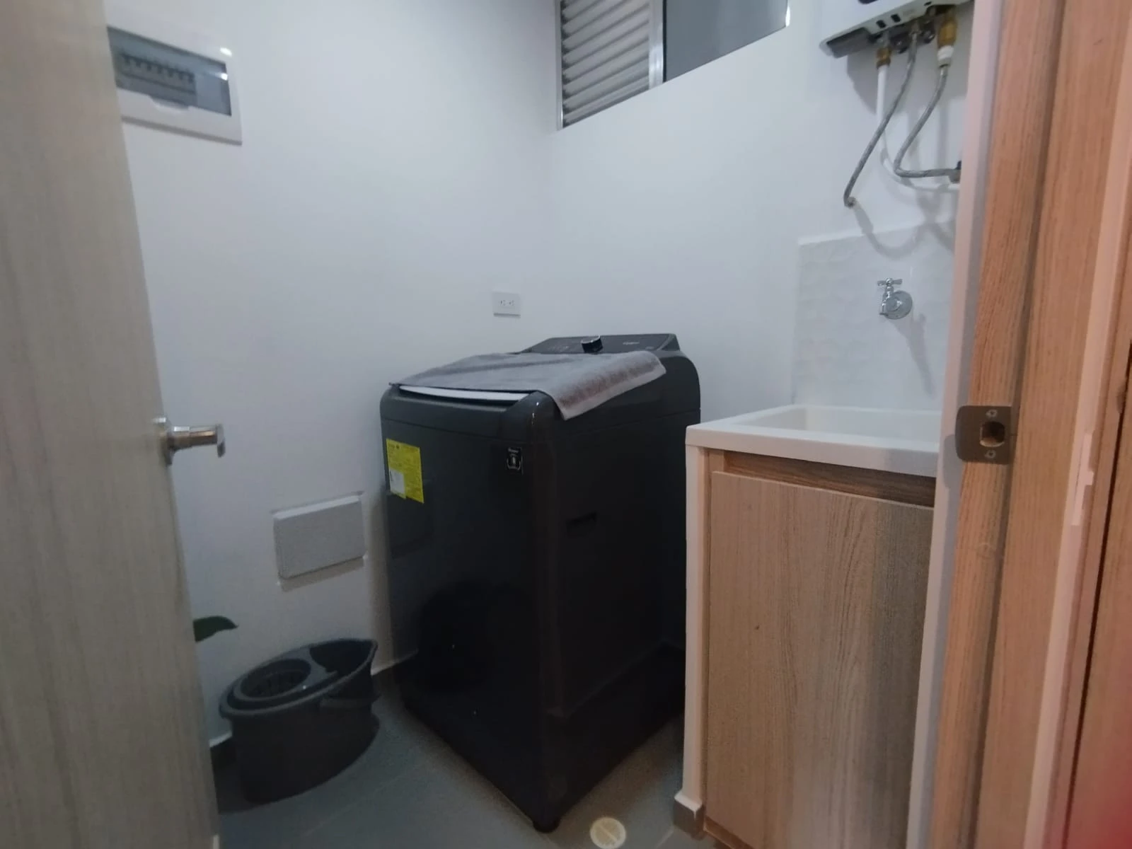 Apartamento amoblado en guayabal sector santa fe