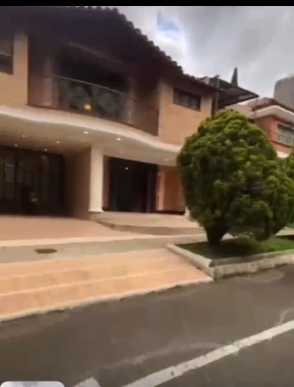 Casa en arriendo sabaneta sector la doctora