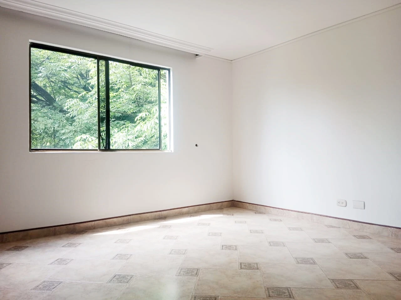 ARRIENDO APARTAMENTO EN EL POBLADO