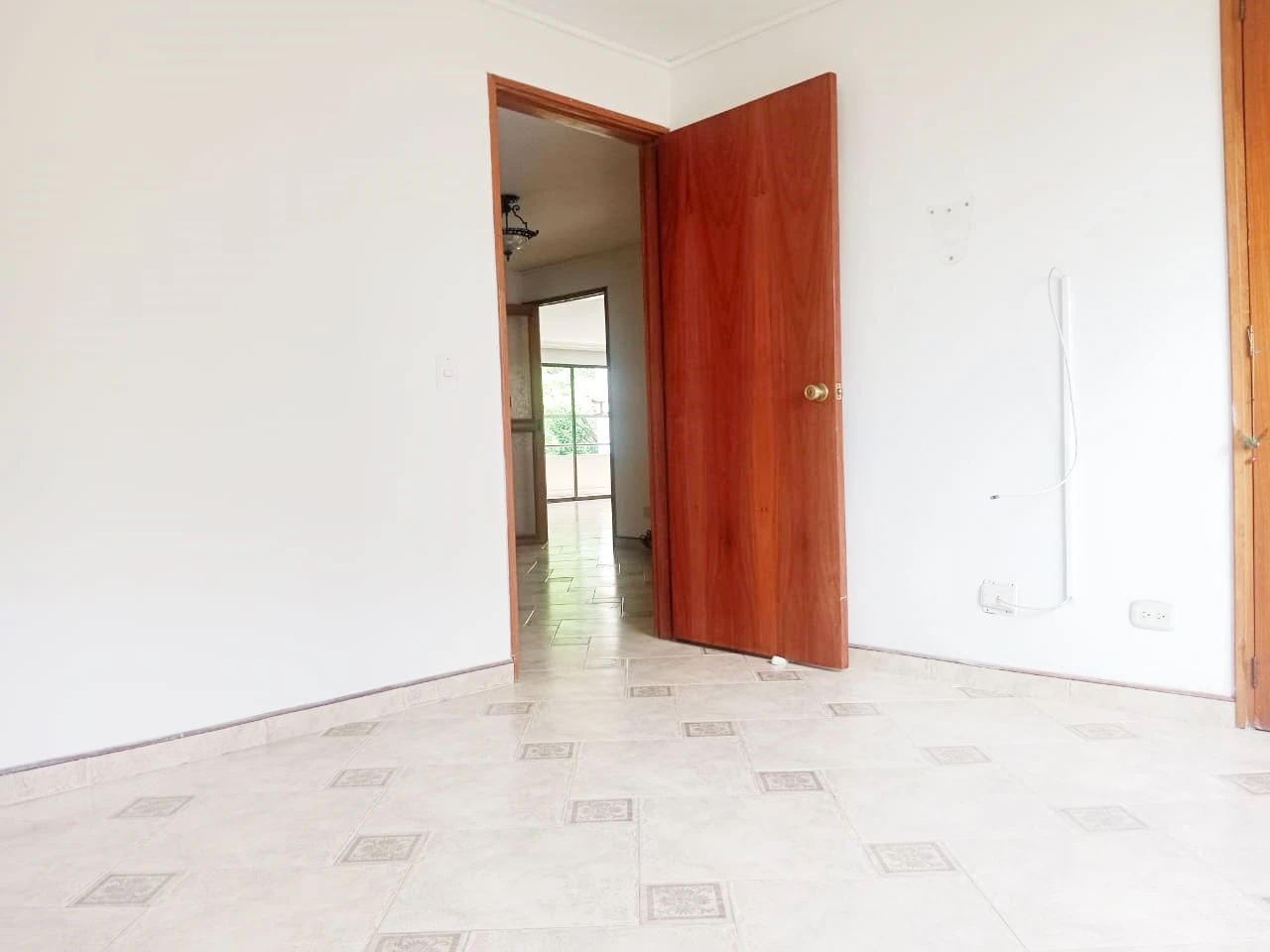 ARRIENDO APARTAMENTO EN EL POBLADO