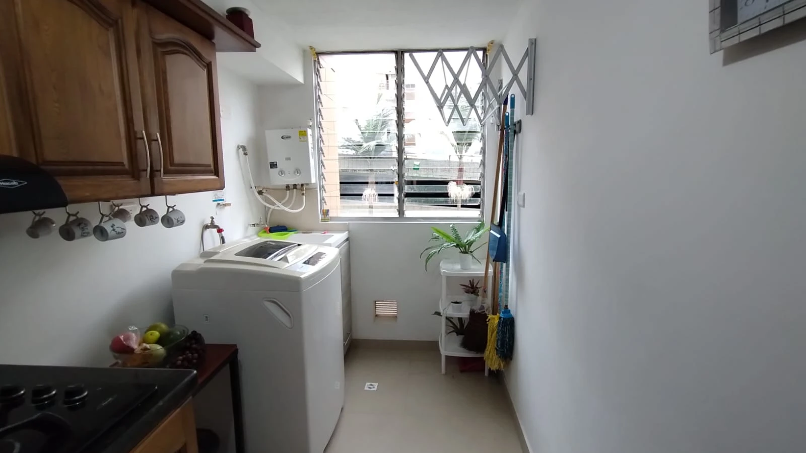 Apartamento  Amoblado en Arriendo Loma del Indio Medellin