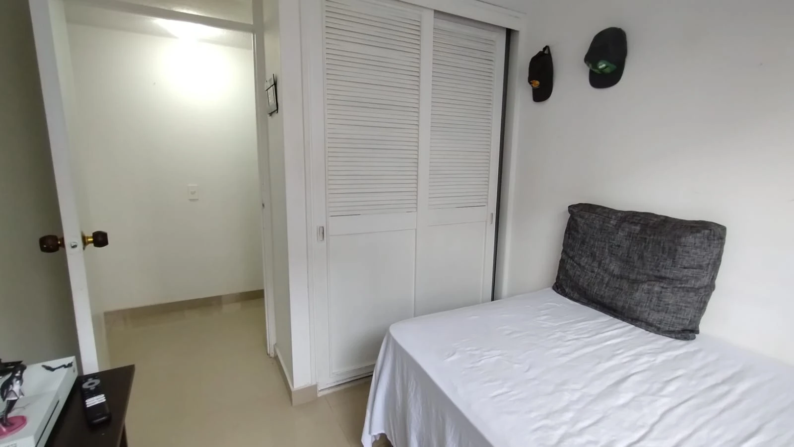 Apartamento  Amoblado en Arriendo Loma del Indio Medellin
