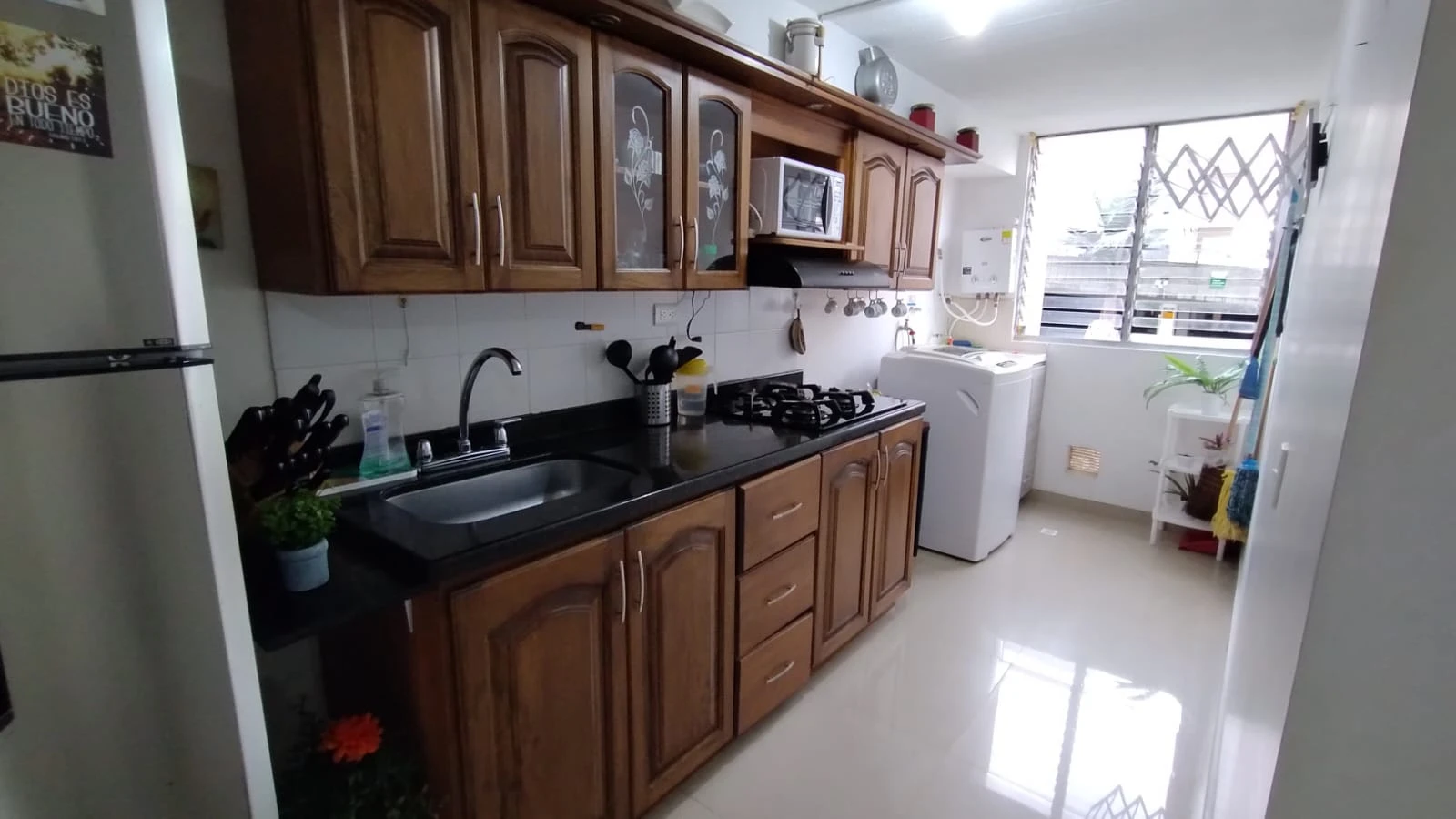 Apartamento  Amoblado en Arriendo Loma del Indio Medellin