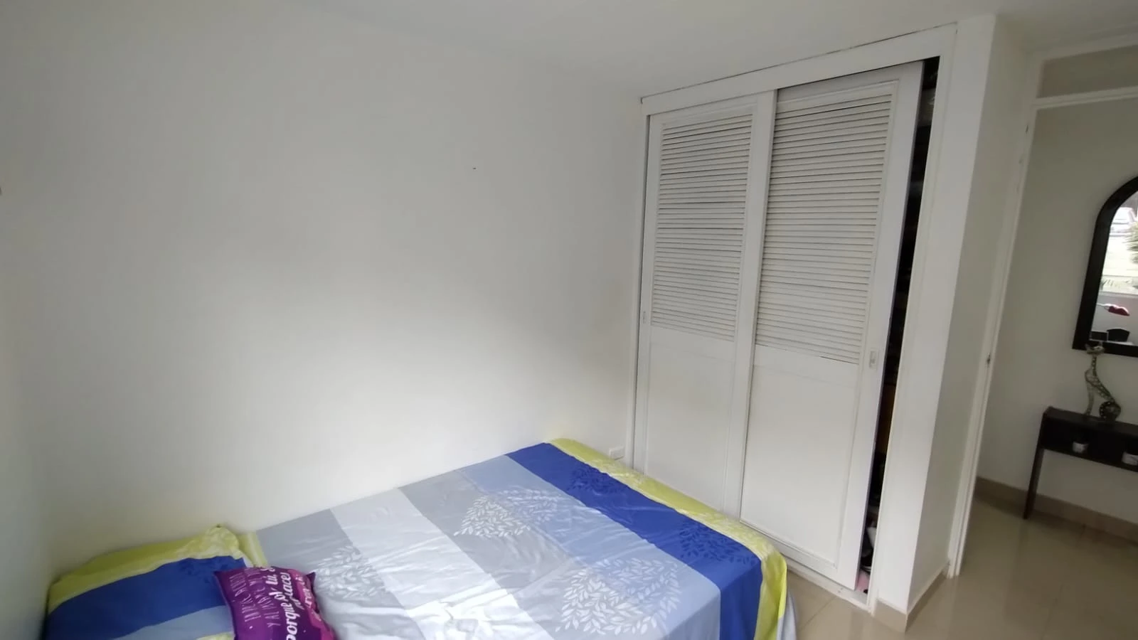 Apartamento  Amoblado en Arriendo Loma del Indio Medellin