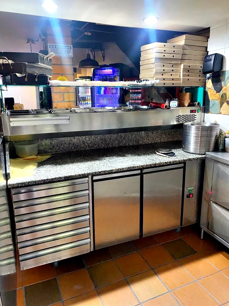 Local y restaurante en venta sector Estadio