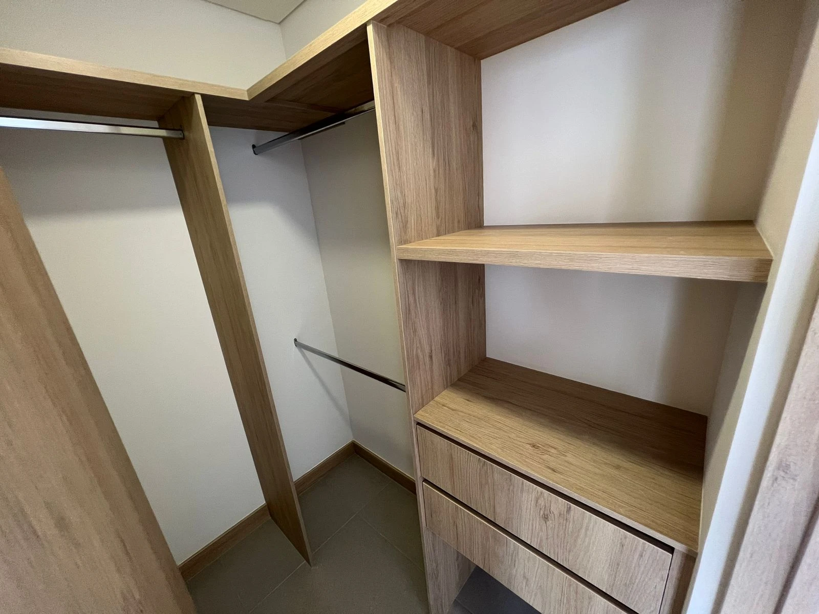 ARRIENDO APARTAMENTO EN EL POBLADO