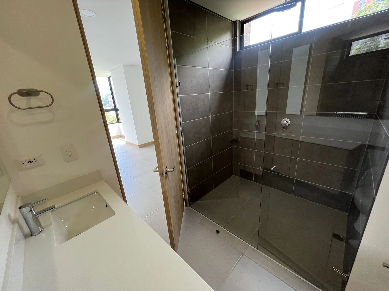 ARRIENDO APARTAMENTO EN EL POBLADO