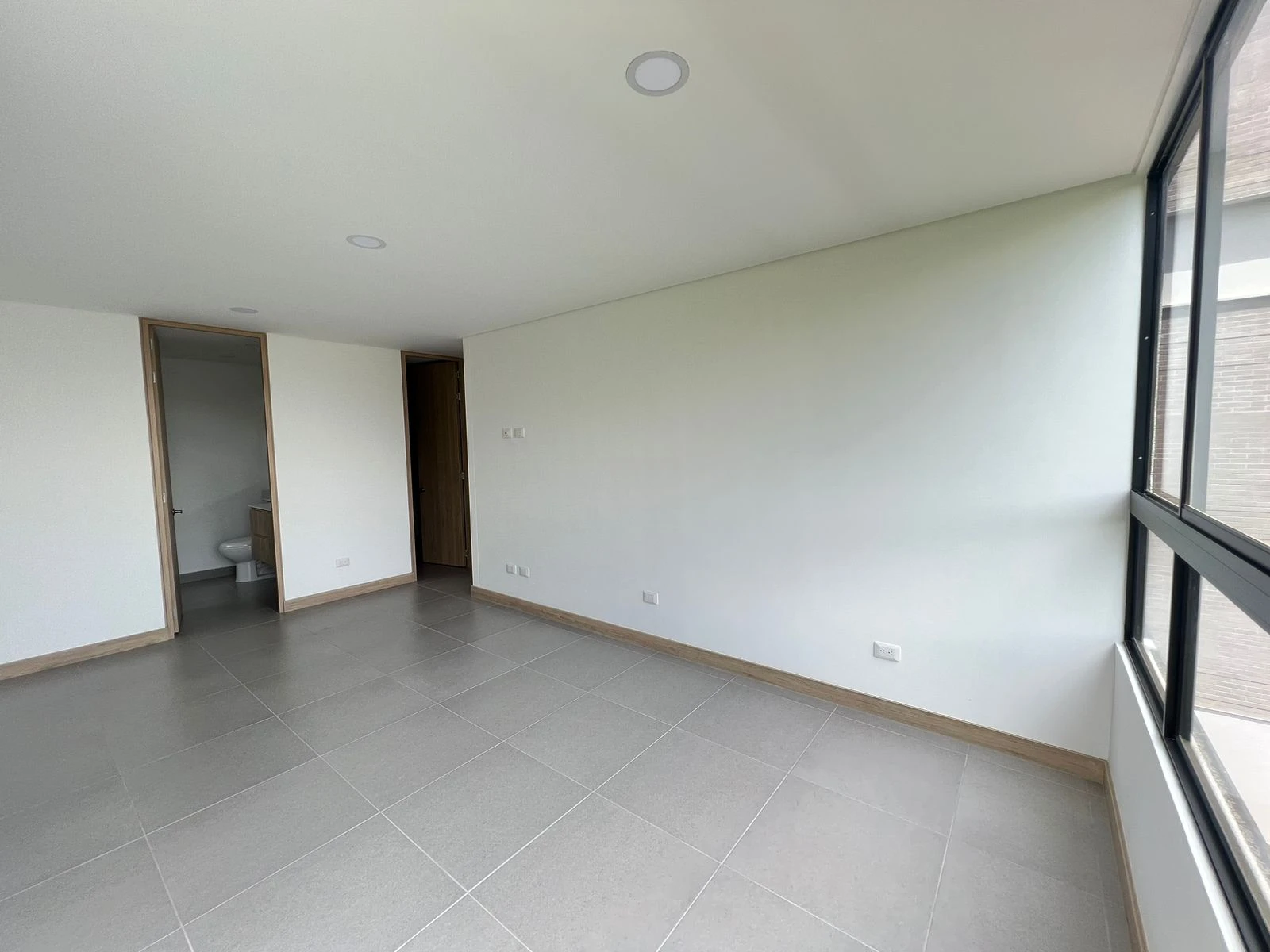 ARRIENDO APARTAMENTO EN EL POBLADO