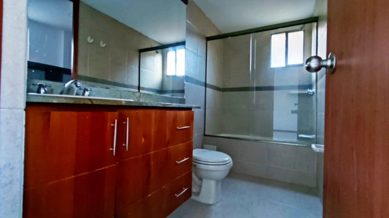Apartamento en Arriendo sector mall la Visitacion