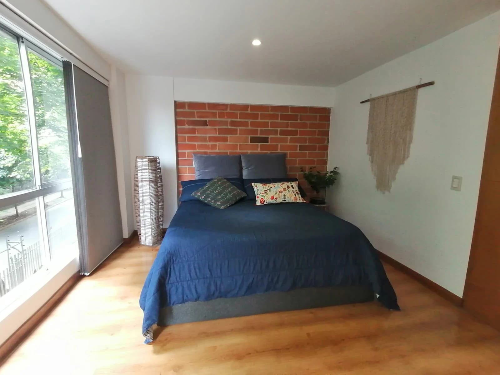 Apartamento Amoblado en arrendamiento  Santamaría de los ángeles.