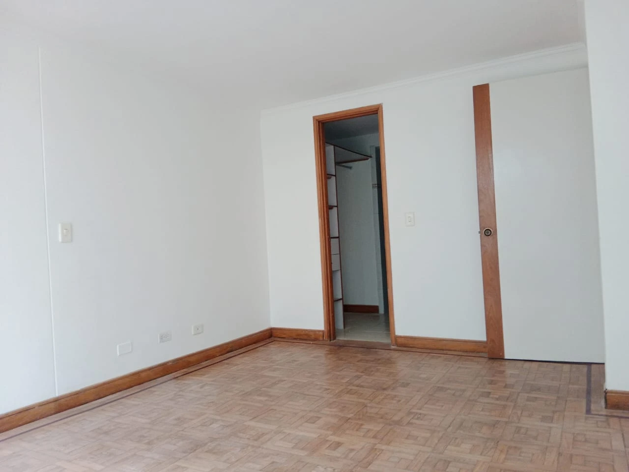 ARRIENDO APARTAMENTO EN EVIGADO 