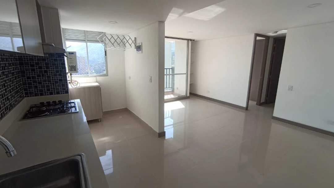 Se Arrienda apartamento en sector Machado unidad cerrada