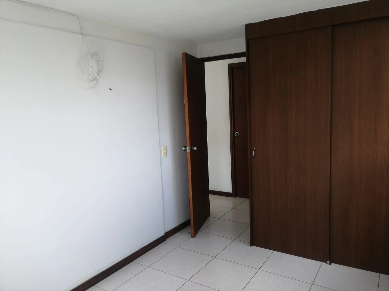 casa campestre en arriendo sector Robledo parque