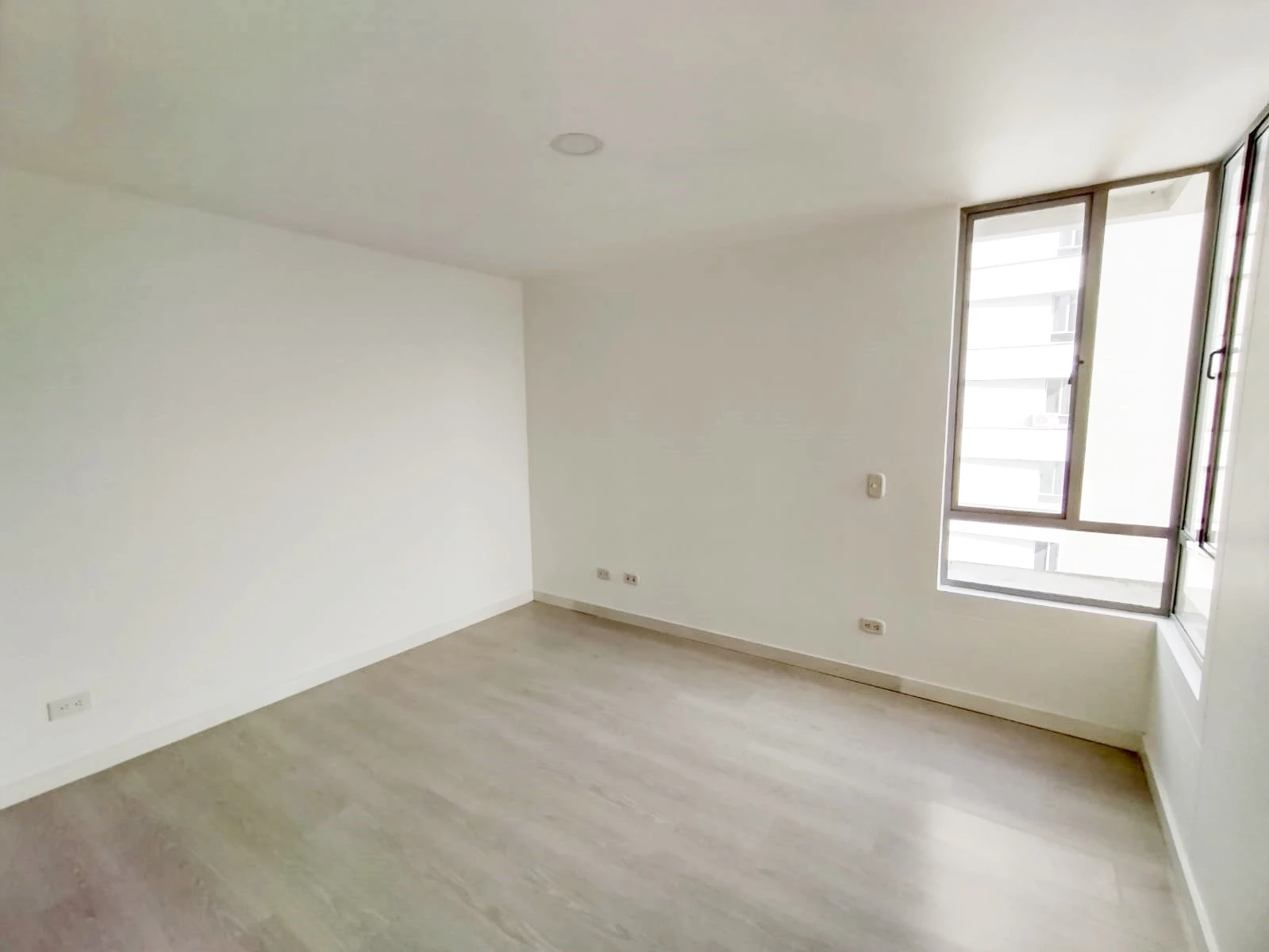 Apartamento en Arriendo Loma de San Julián Medellín