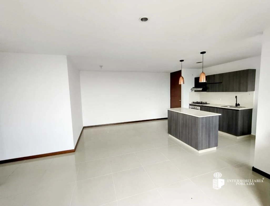Apartamento en arriendo sector loma del Esmeraldal
