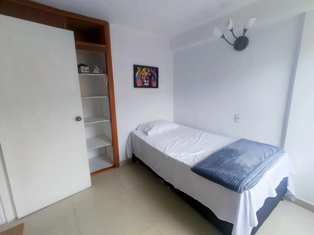 apartamento Amoblado en Arriendo sector via de la moda Itagui