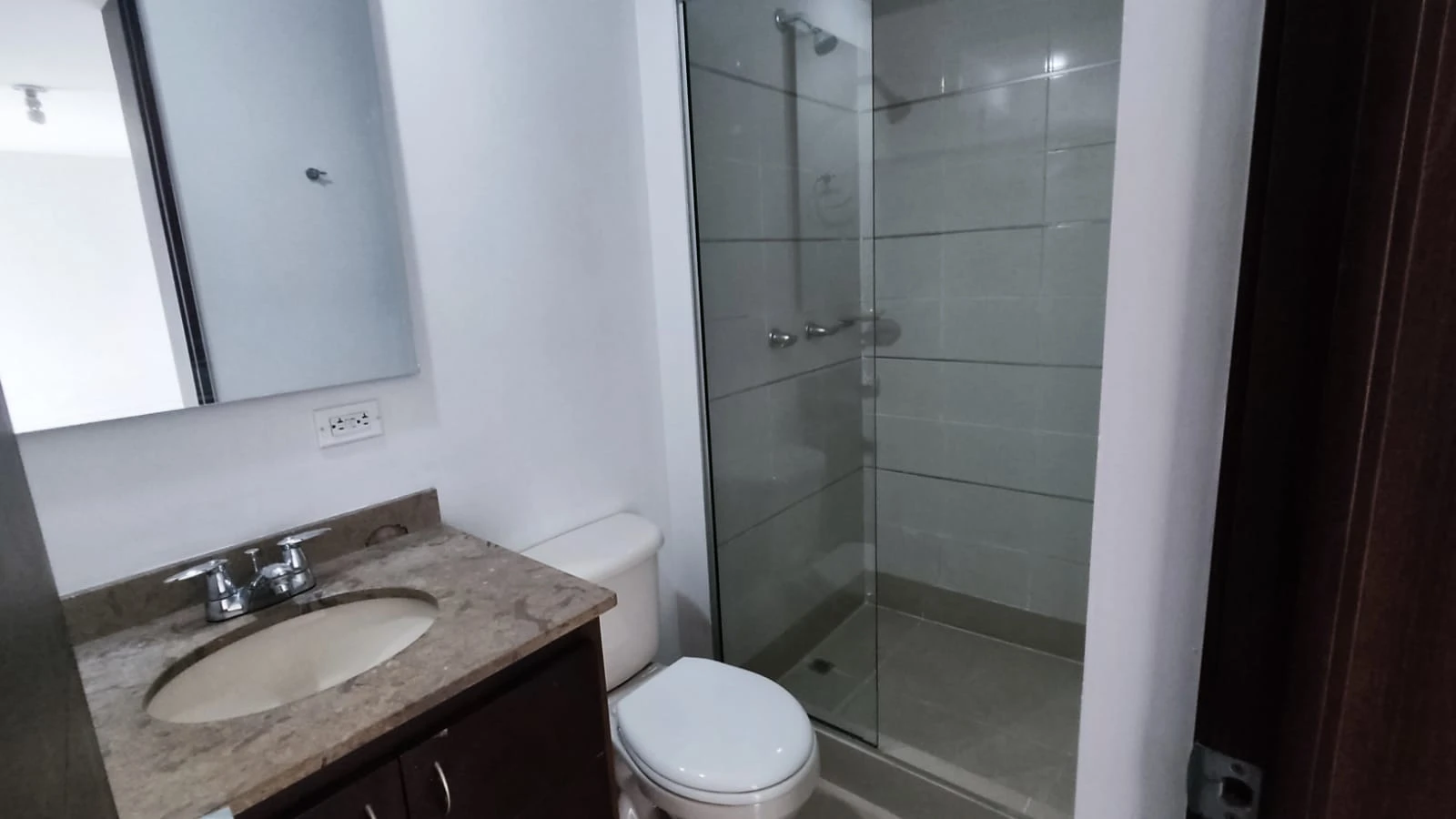 apartamento en arriendo sector ciudad del rio