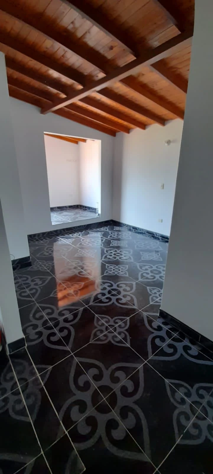 VENTA CASA SECTOR NIQUIA 2 NIVELES 