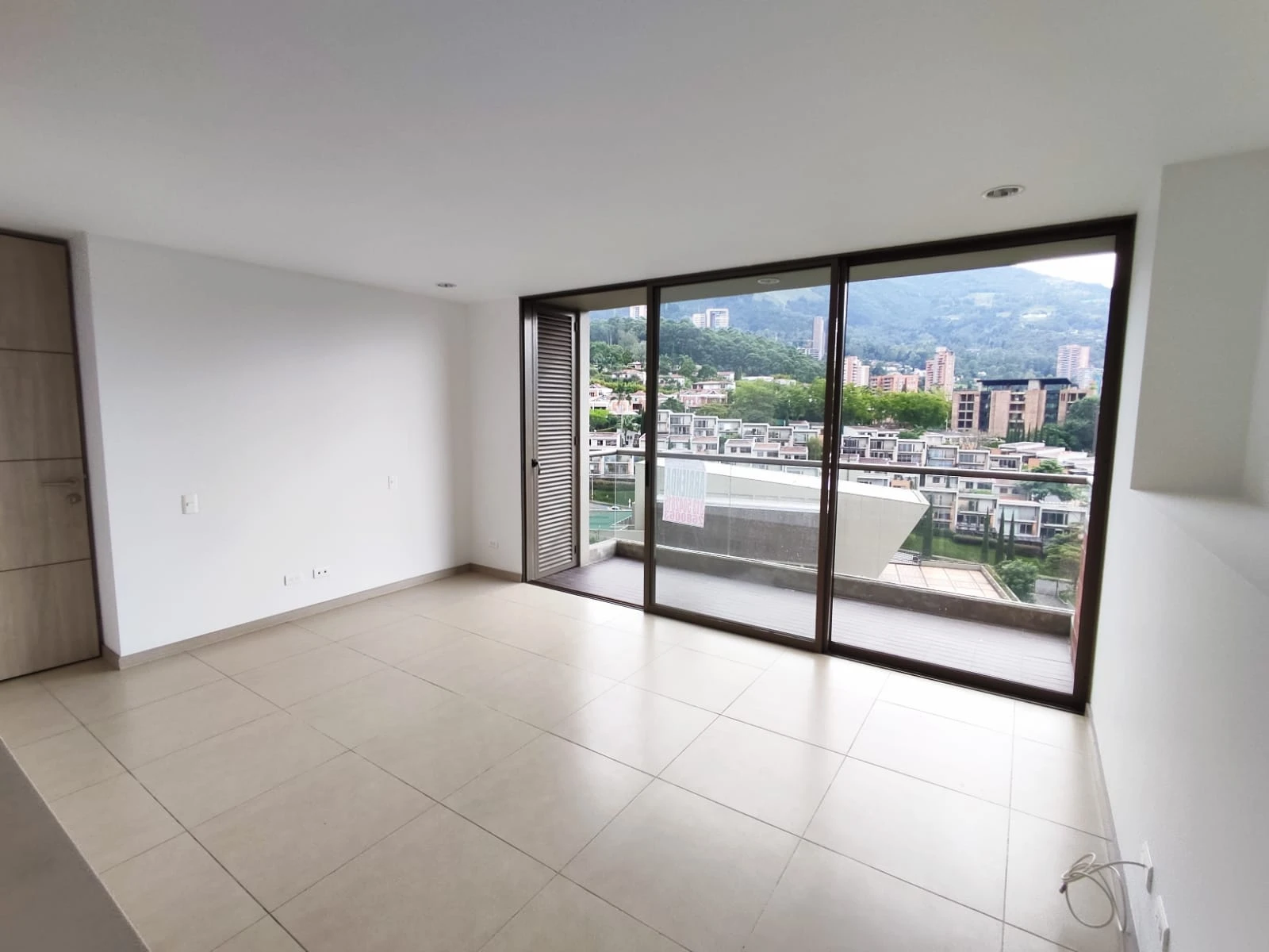 apartamento en arriendo sector superior padre marianito