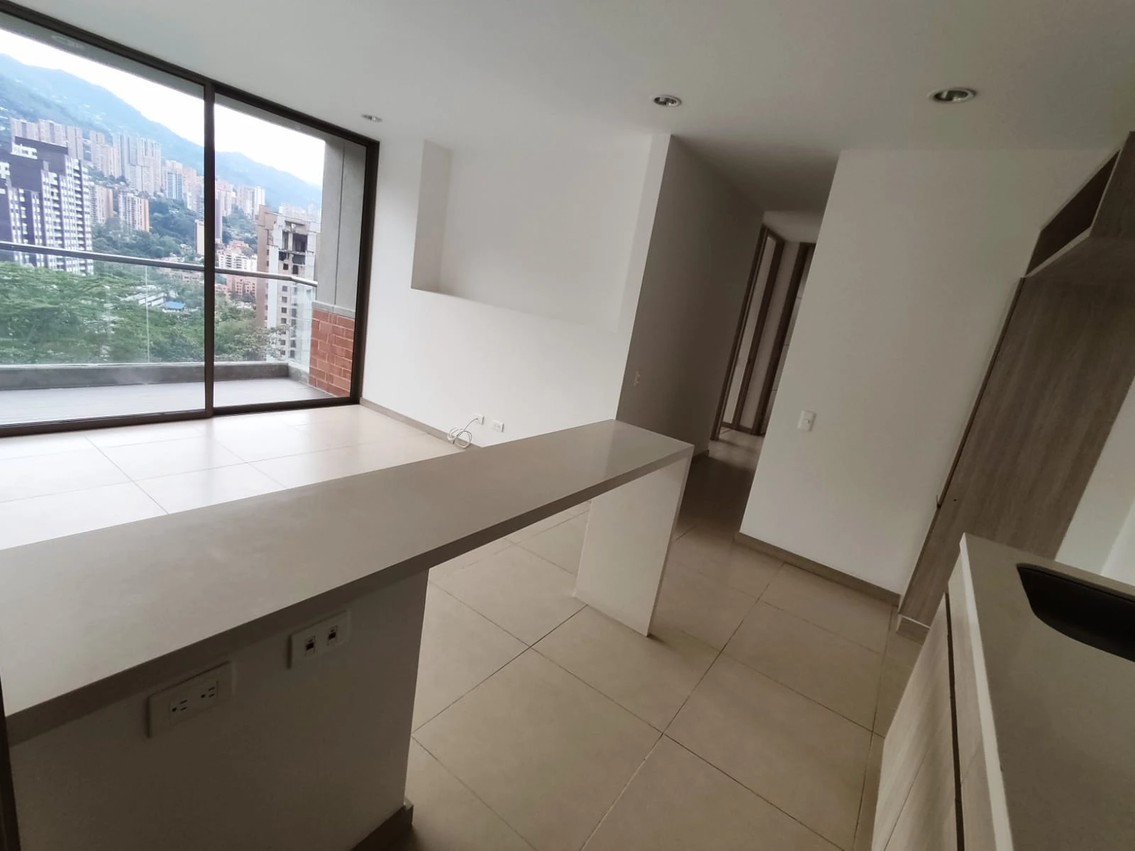 apartamento en arriendo sector superior padre marianito