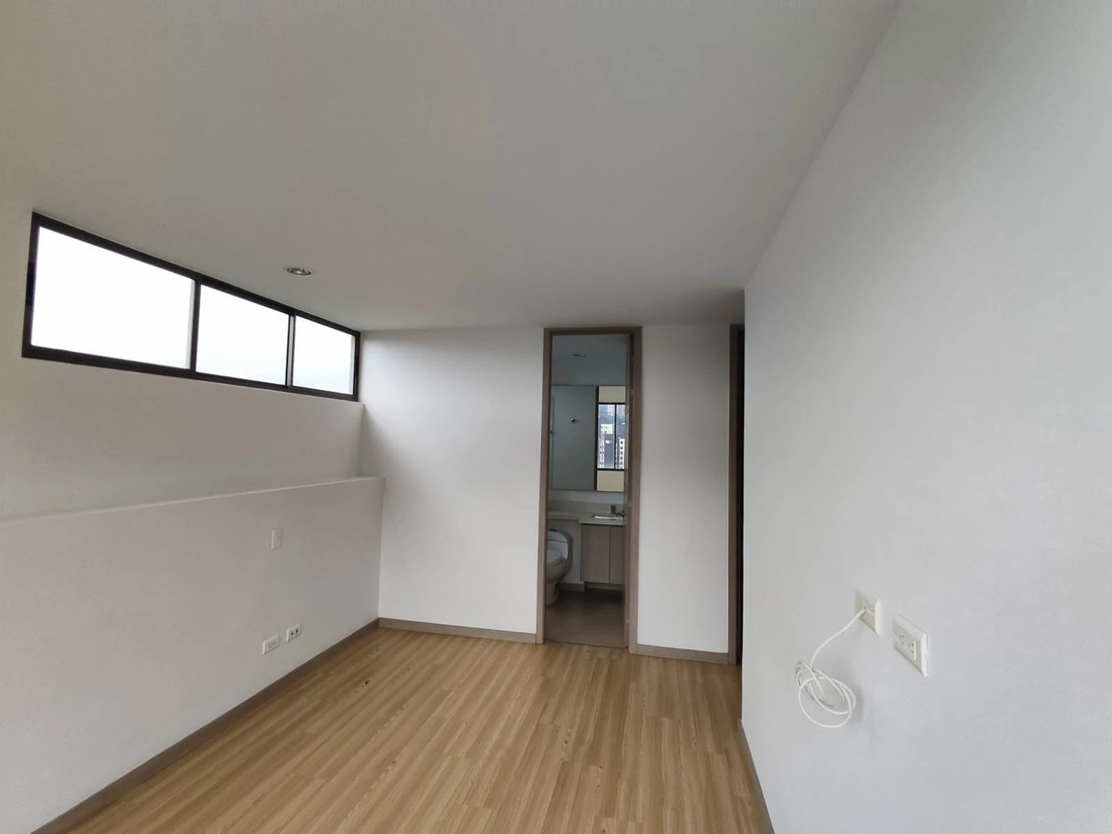 apartamento en arriendo sector superior padre marianito