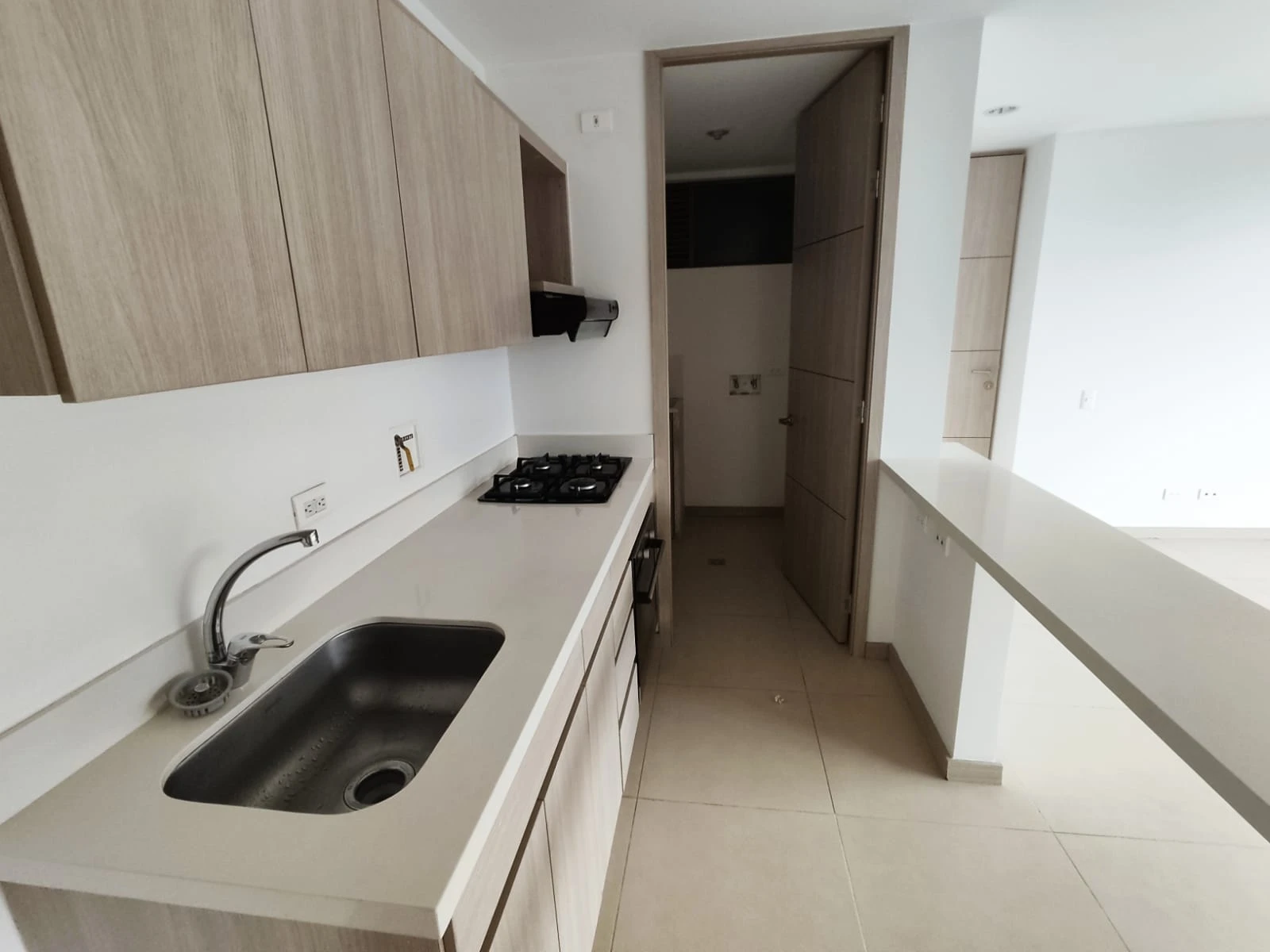 apartamento en arriendo sector superior padre marianito