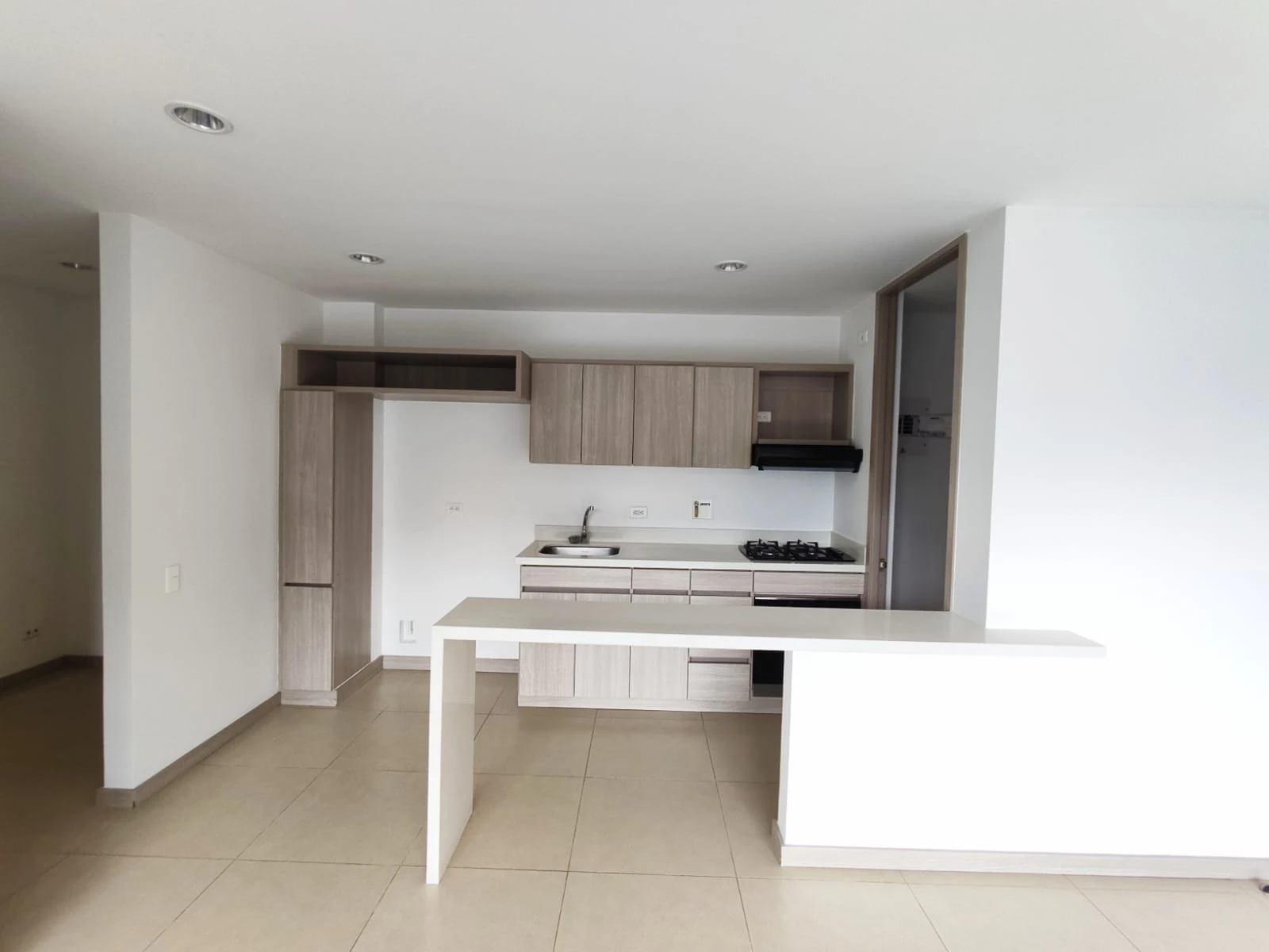 apartamento en arriendo sector superior padre marianito