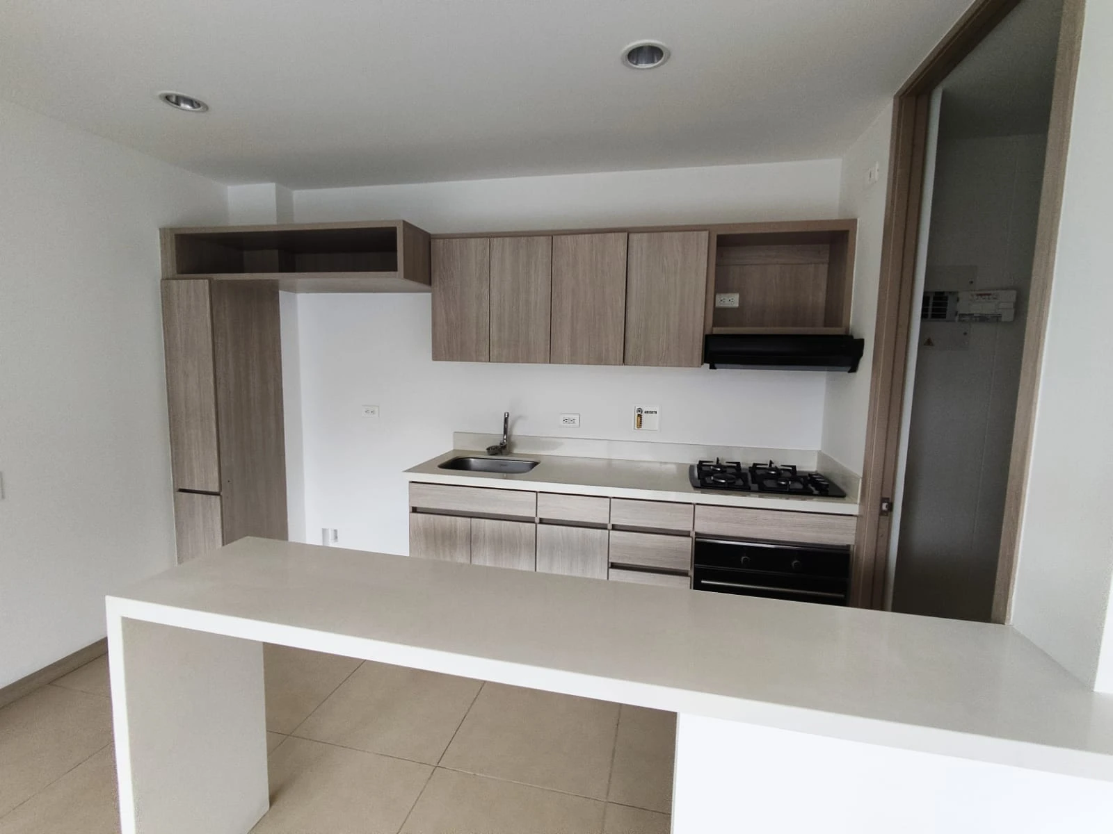 apartamento en arriendo sector superior padre marianito