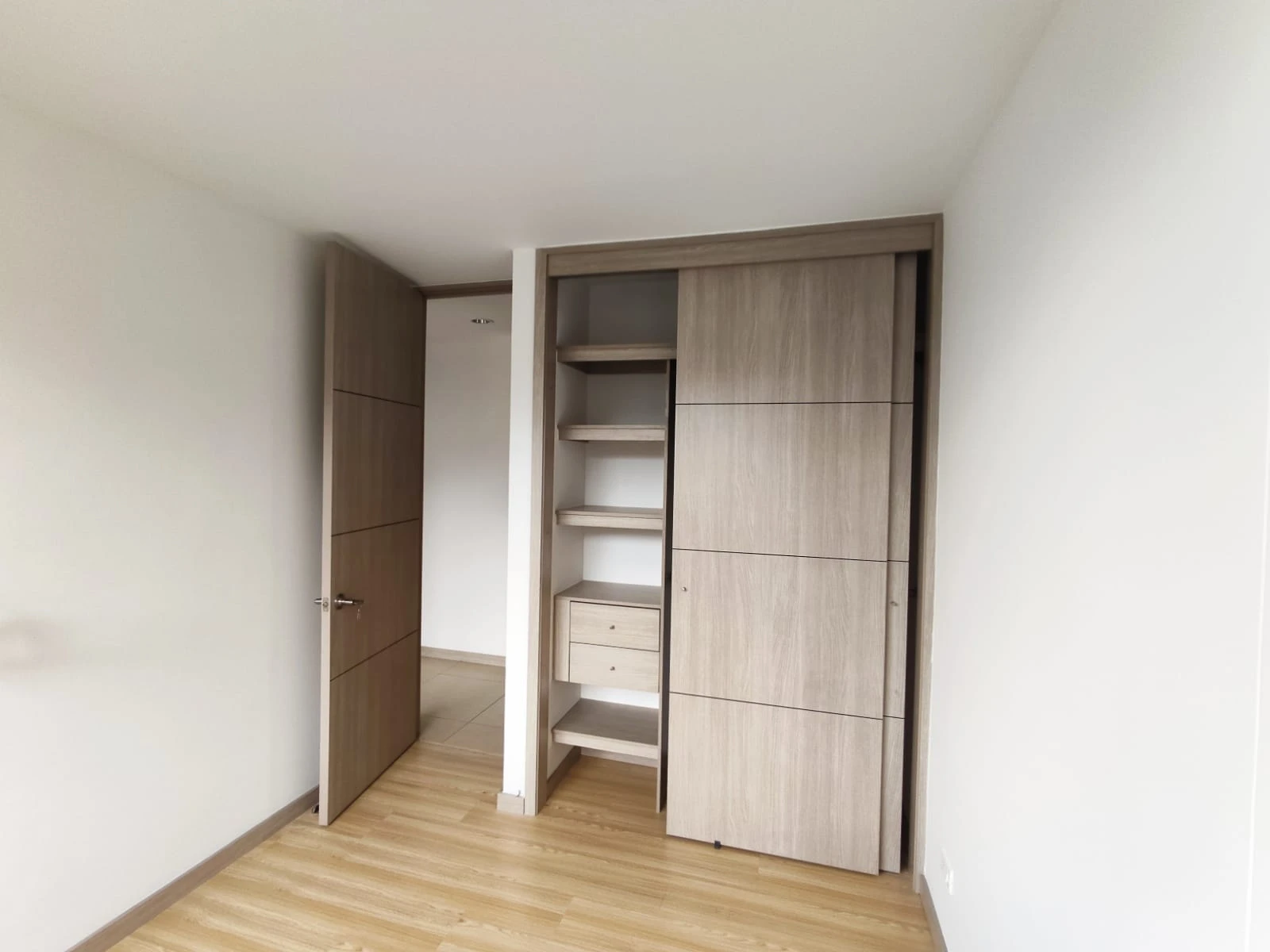 apartamento en arriendo sector superior padre marianito