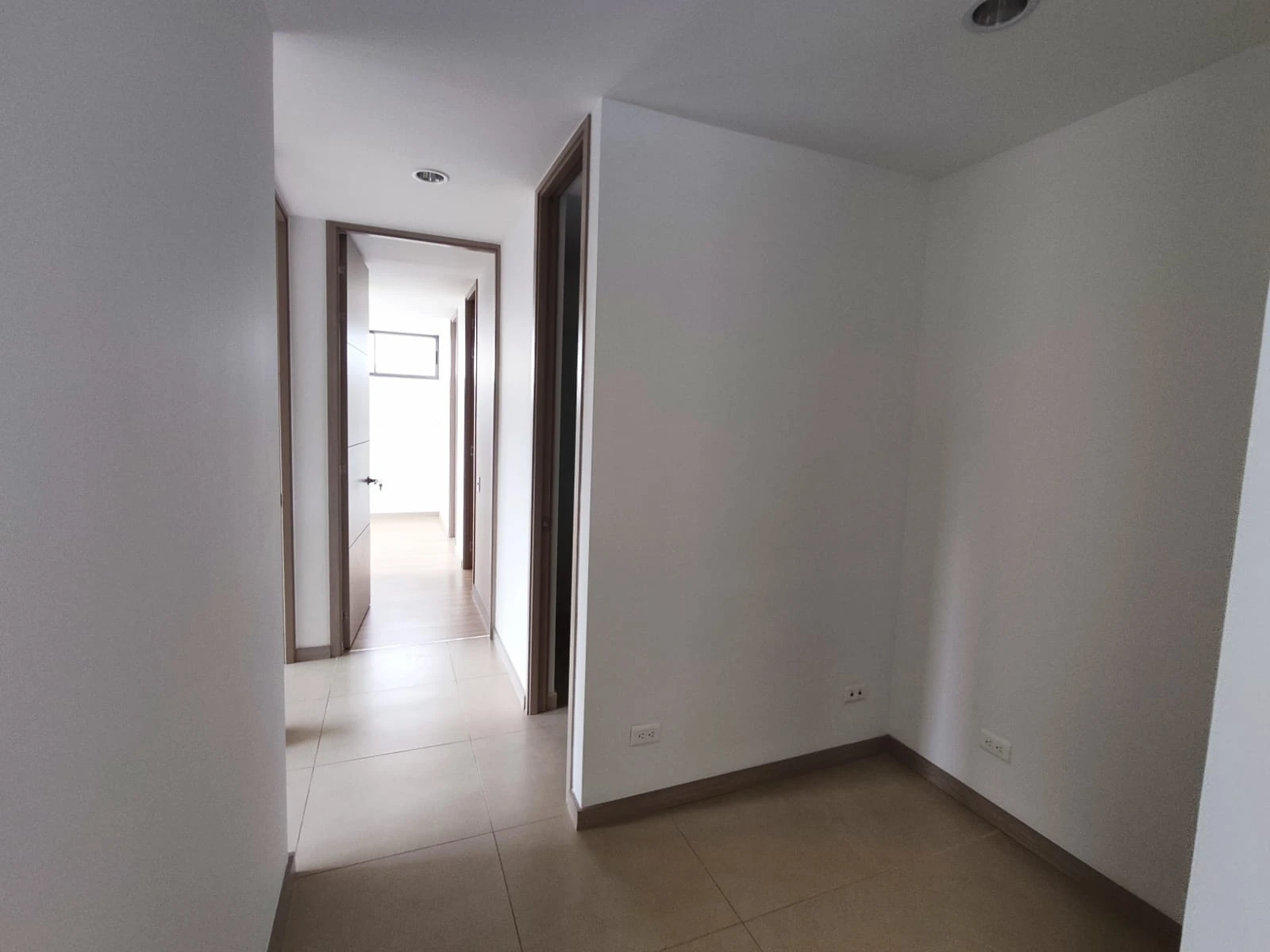 apartamento en arriendo sector superior padre marianito