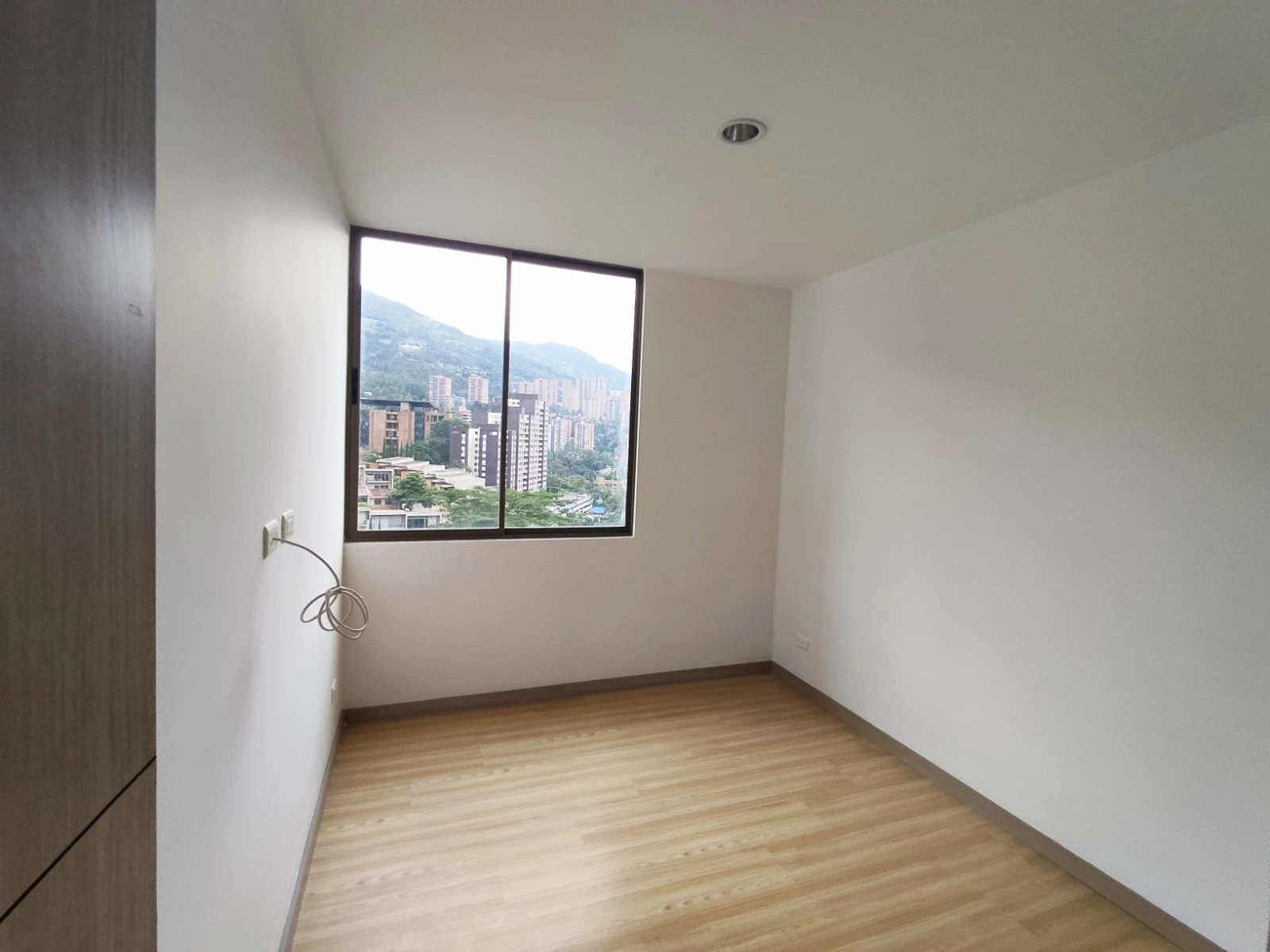 apartamento en arriendo sector superior padre marianito