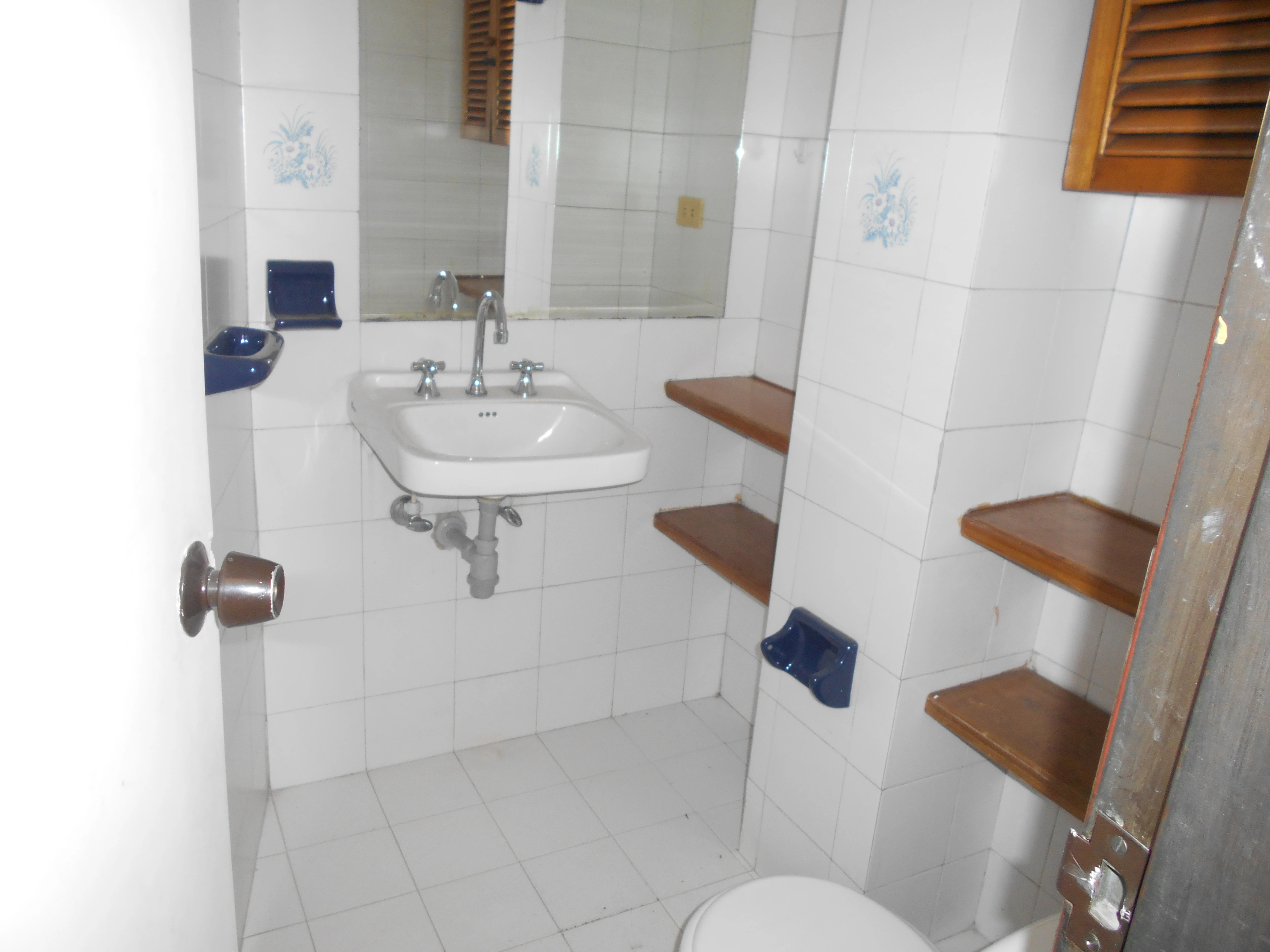 apartamento en arriendo sector Poblado la diez 10