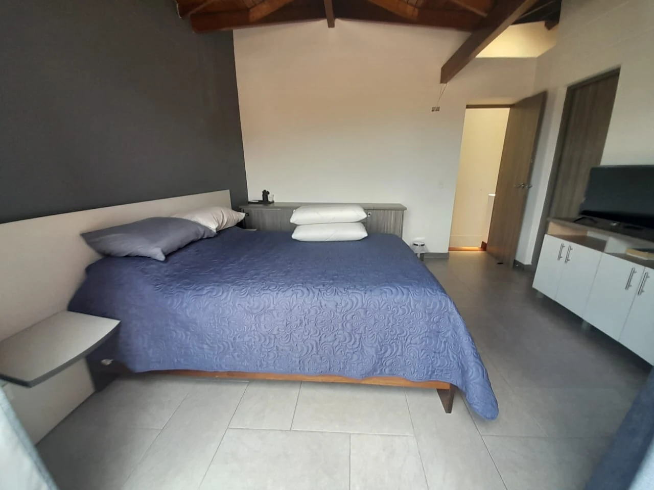 Arriendo Apartamento Loma de los Bernal