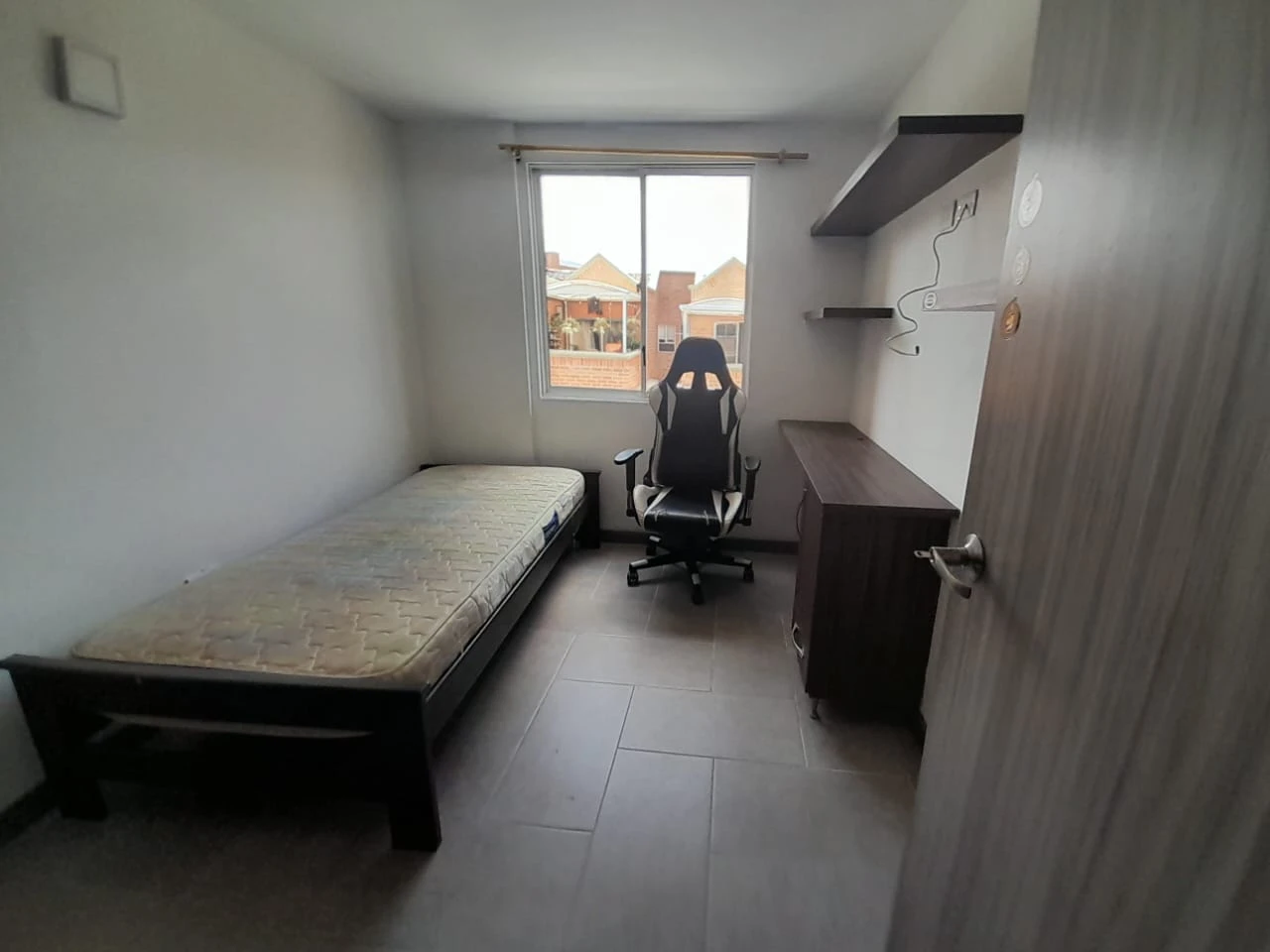 Arriendo Apartamento Loma de los Bernal