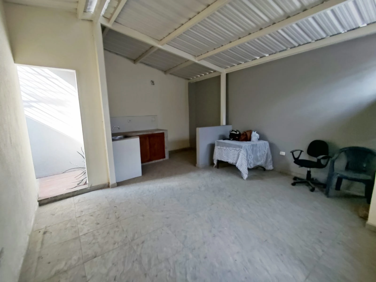 Casa comercial y residencial en Arriendo, sector chagualo