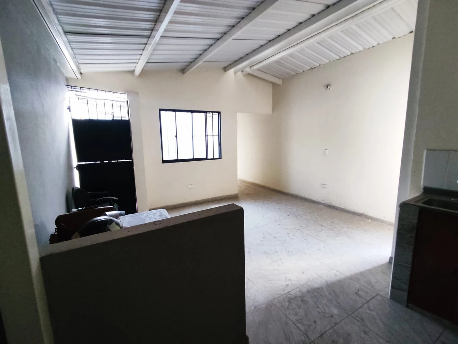 Casa comercial y residencial en Arriendo, sector chagualo