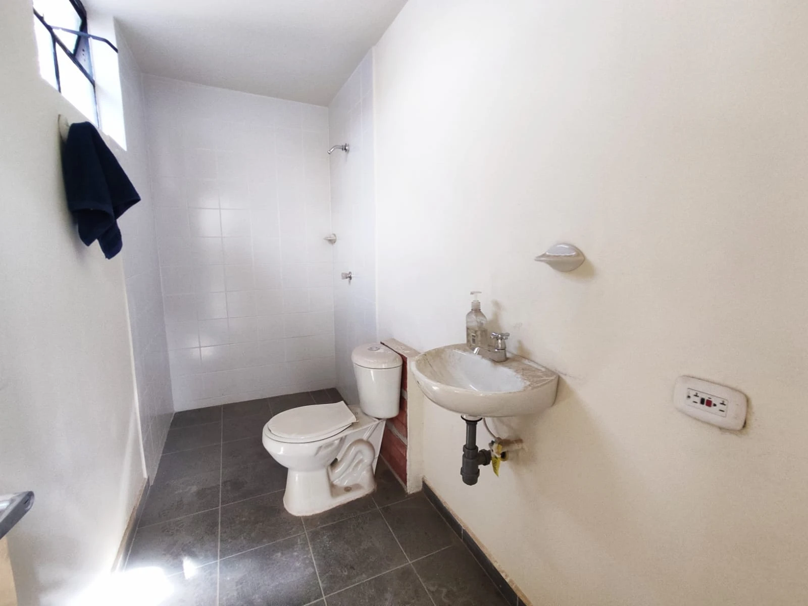Casa comercial y residencial en Arriendo, sector chagualo