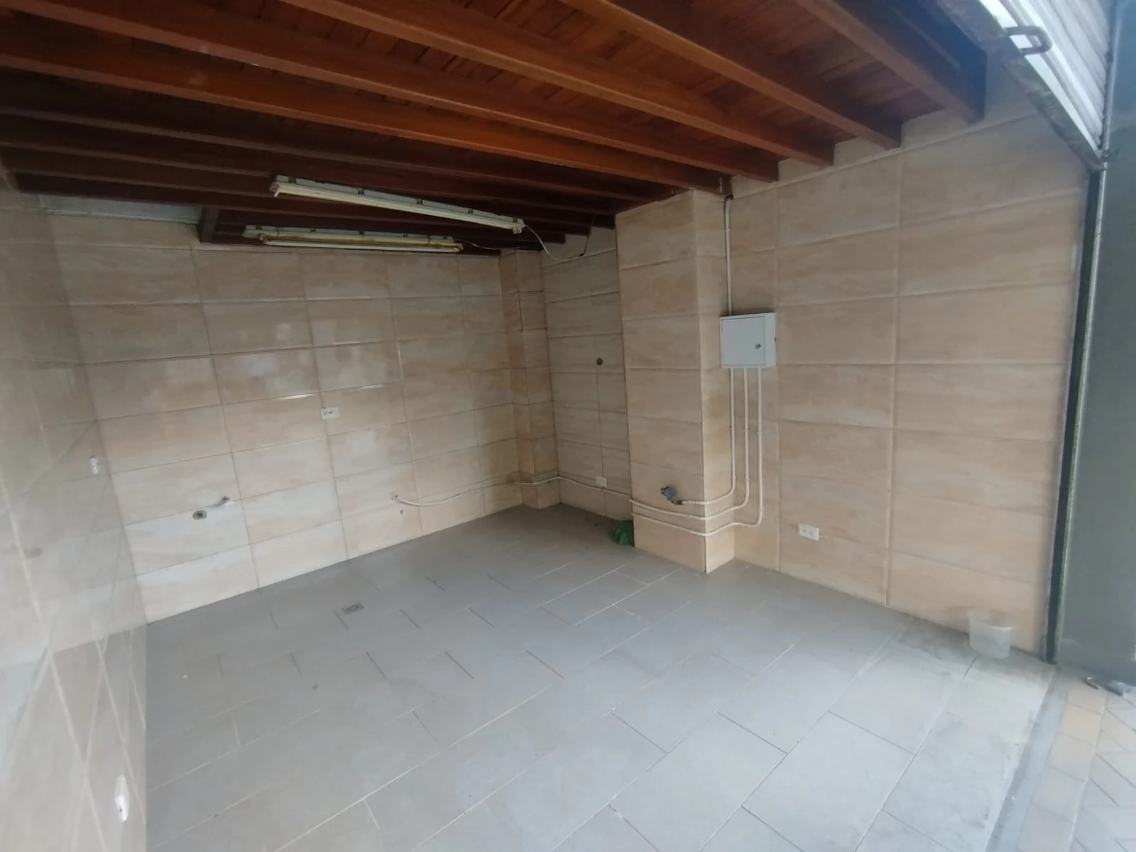 Local en Venta La Madera Bello