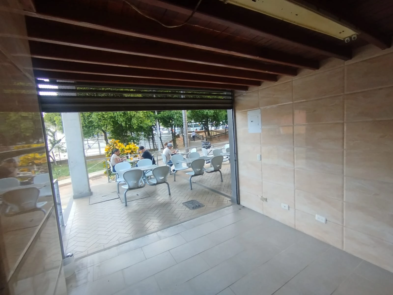 Local en Venta La Madera Bello