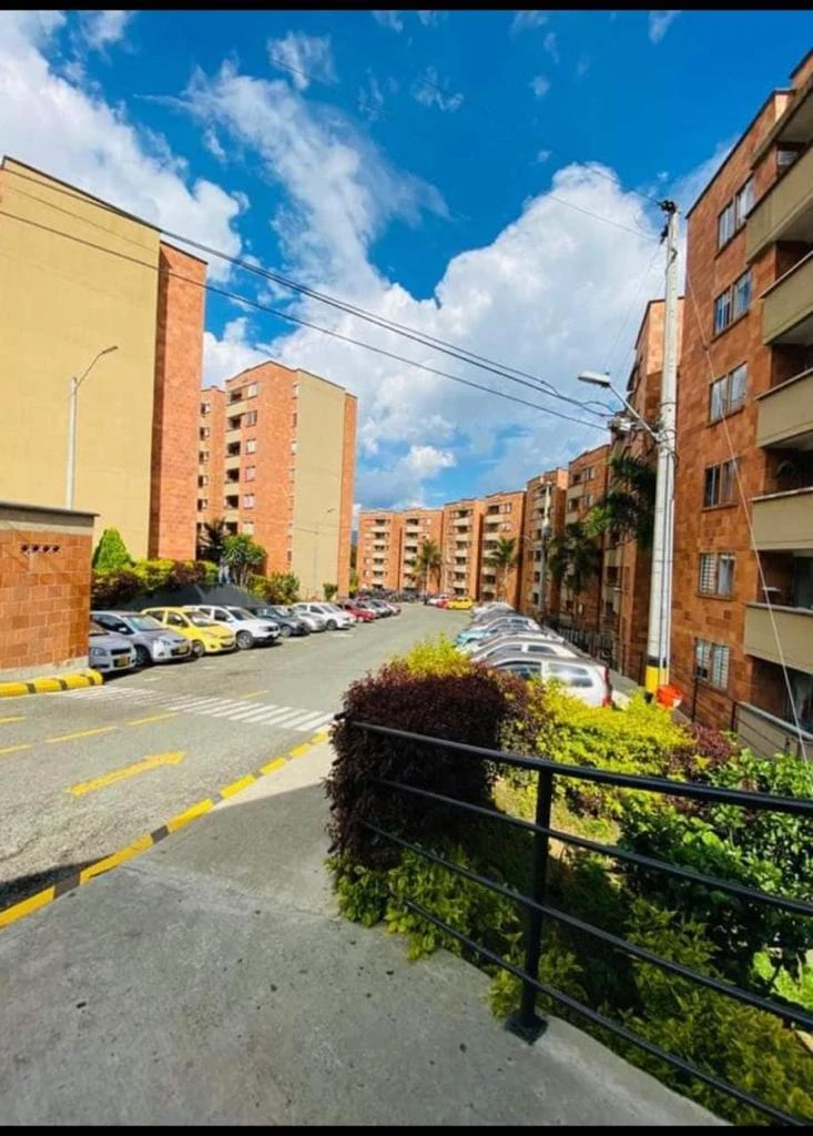 Arriendo Apartamento En Robledo