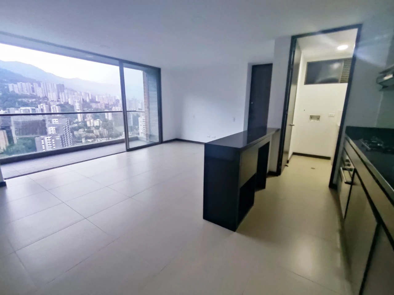 apartamento en arriendo sector superior padre marianito