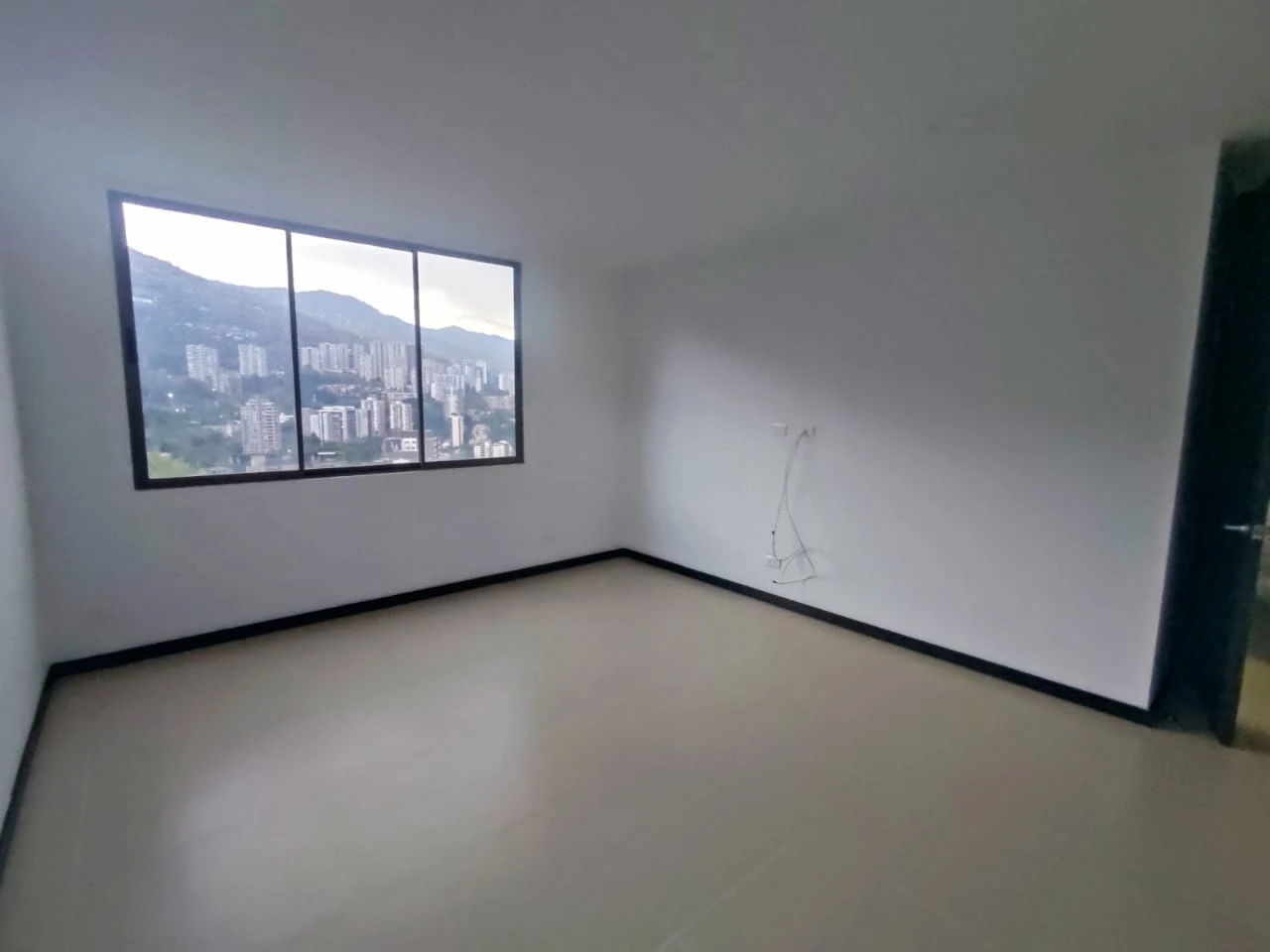 apartamento en arriendo sector superior padre marianito