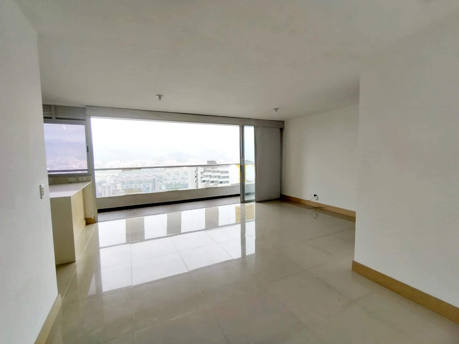 Apartamento en arriendo sector Lom del Indio