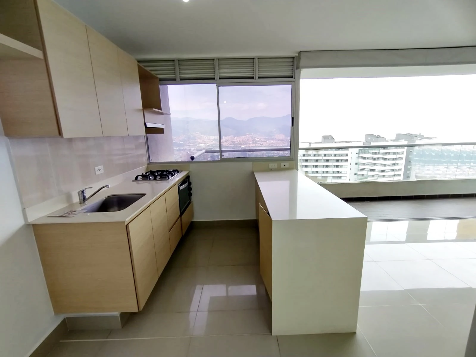 Apartamento en arriendo sector Lom del Indio
